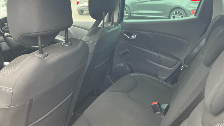 Renault Clio 0.9 TCE 90 Iconic 5dr Petrol Hatchback